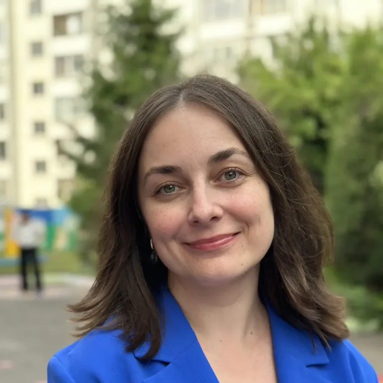 Александра Стародубцева